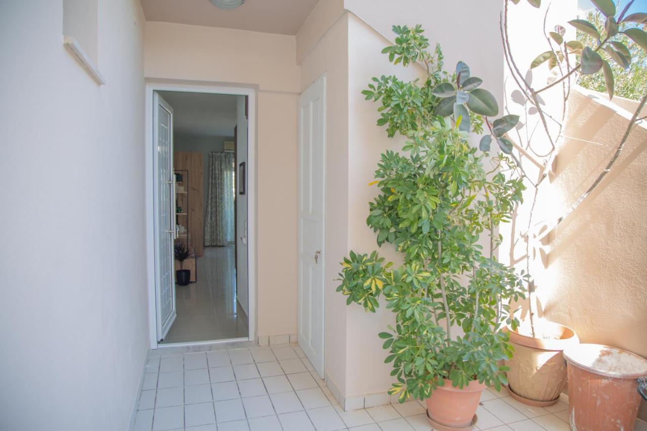 Studio Athena With Panoramic View Of Makrygialos Pilalímata Exterior photo