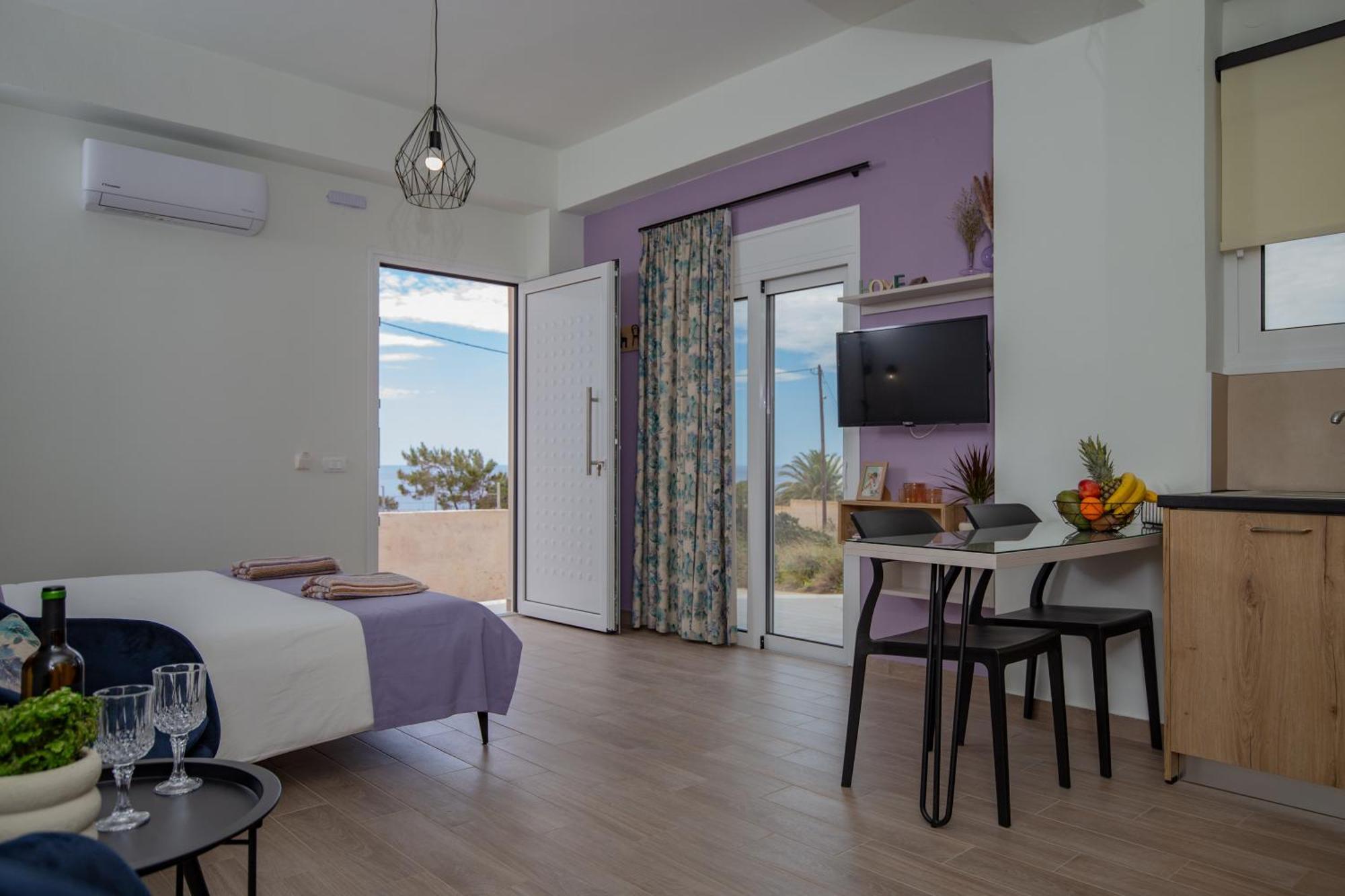 Studio Athena With Panoramic View Of Makrygialos Pilalímata Exterior photo